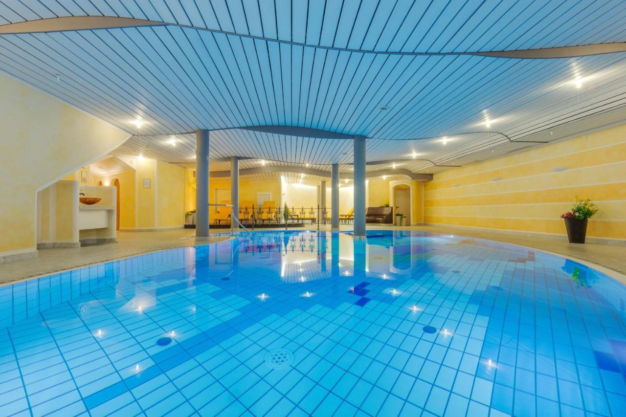 סנט גלנקירש Berg-Spa & Hotel Zamangspitze מראה חיצוני תמונה